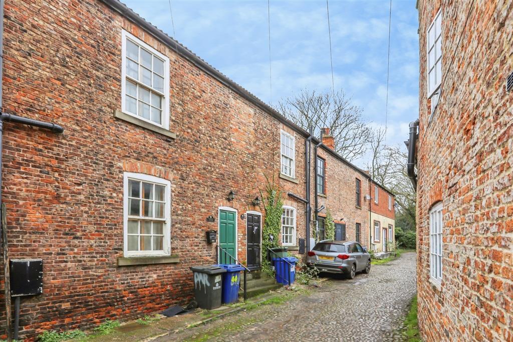 Main image of property: King Street, Thorne, DONCASTER