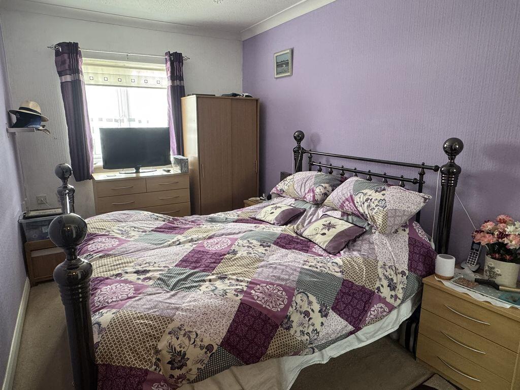Apartment in Havant, South Hayling - View 5