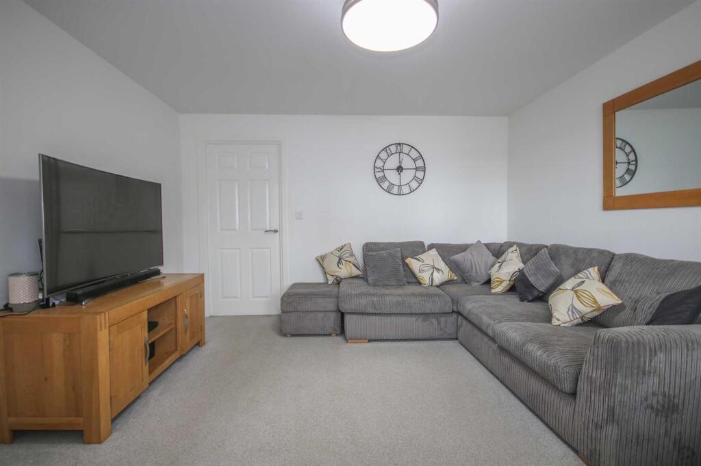 House in East Cambridgeshire, Isleham - More