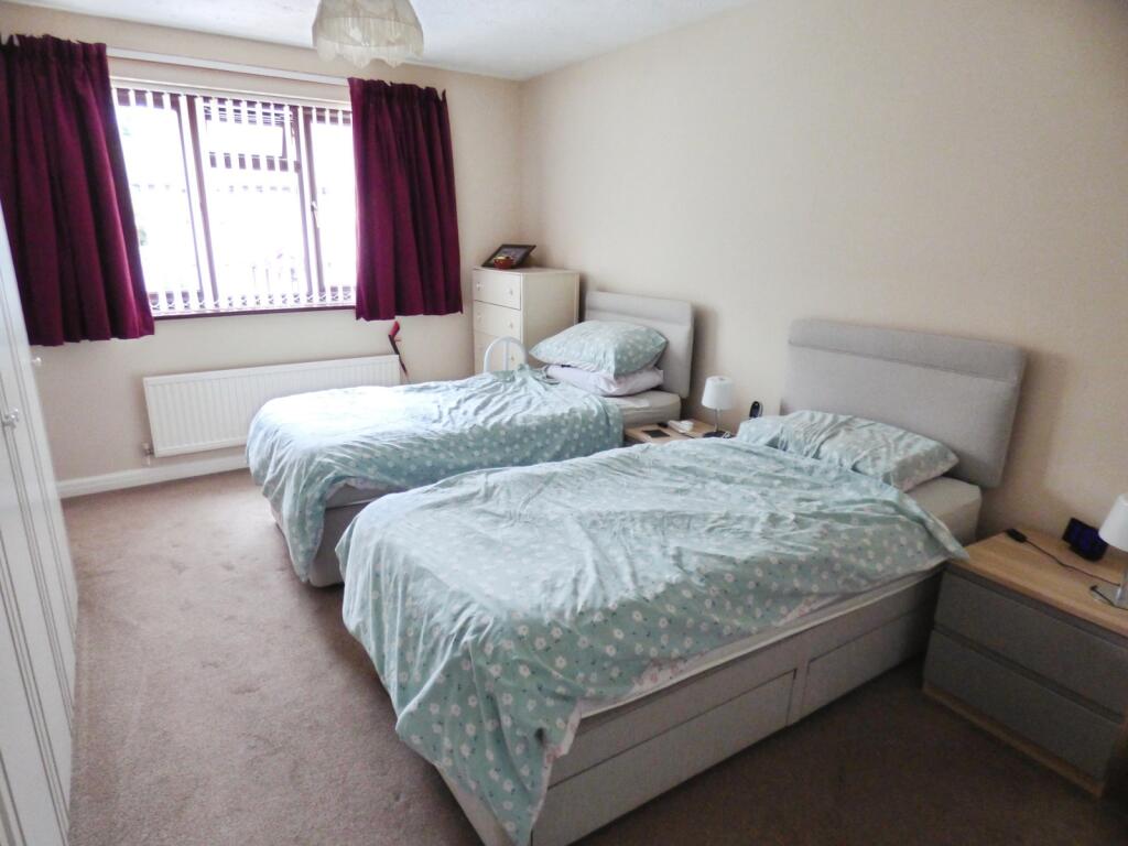 House in Eastleigh, Hedge End - View 5