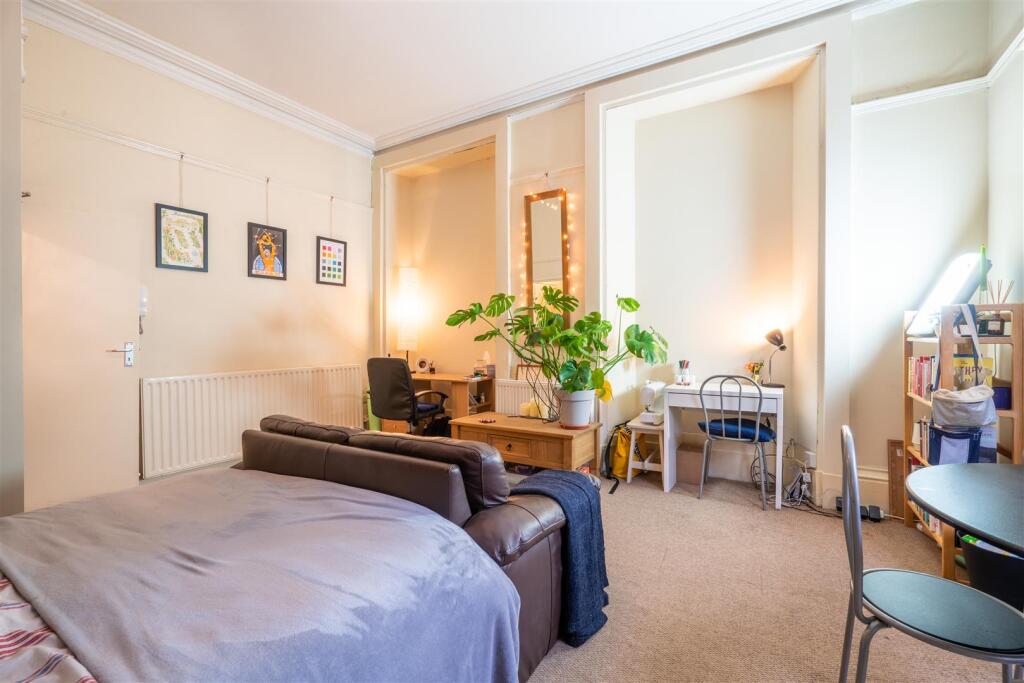 Main image of property: Flat 2, 2 Moorgate Avenue, Crookesmoor