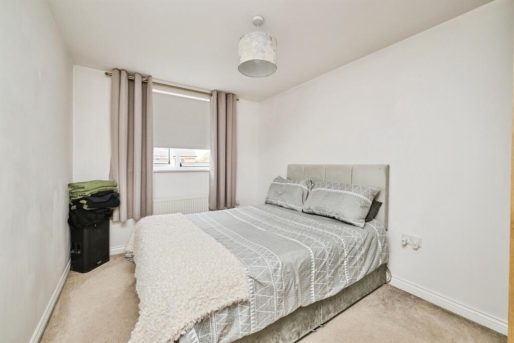 Apartment in St Neots, Eynesbury - More