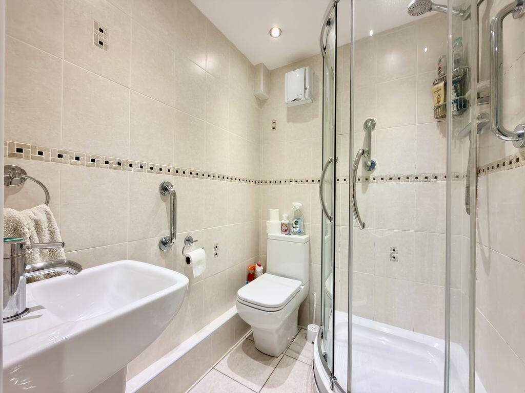 House in Sutton Coldfield, Walmley - More