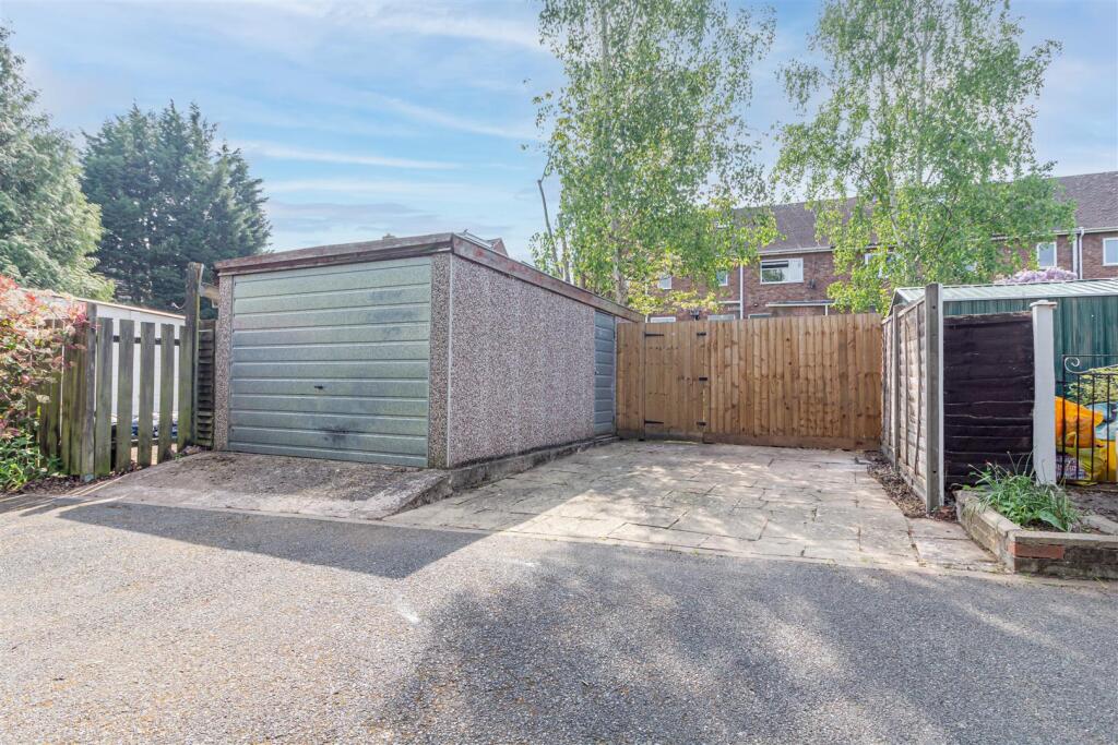 House in Malvern Hills, Malvern - View 3
