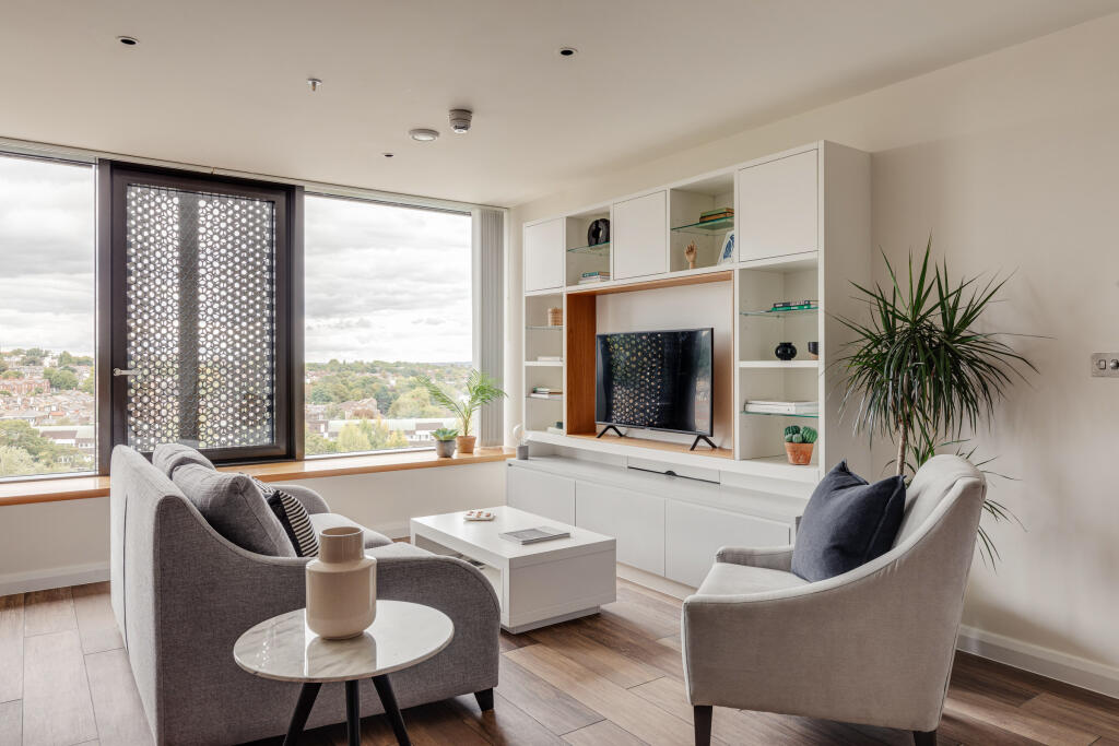 Main image of property: 2 Junction Rd, London