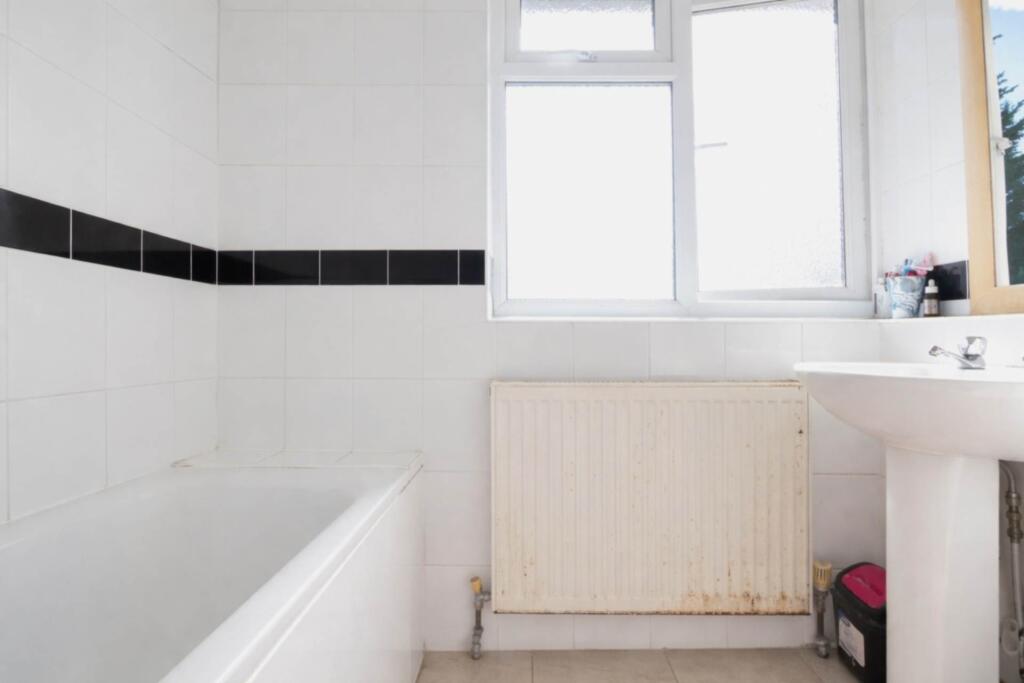 Additional image 9 of Ash Drive, Hatfield