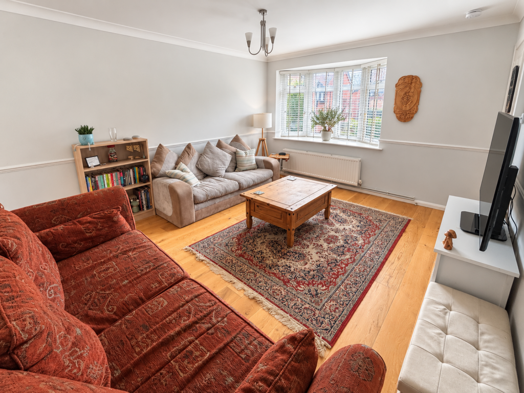 Ashmead, Yeovil, BA20 photo 4