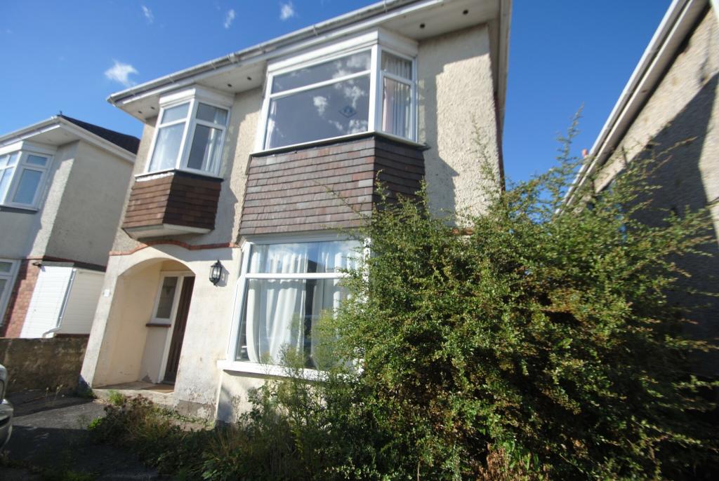 Main image of property: WINTON STUDENT HOUSE Victoria Park Road