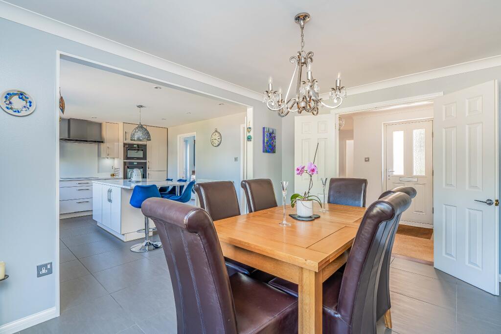 House in Eastleigh, West End - View 3