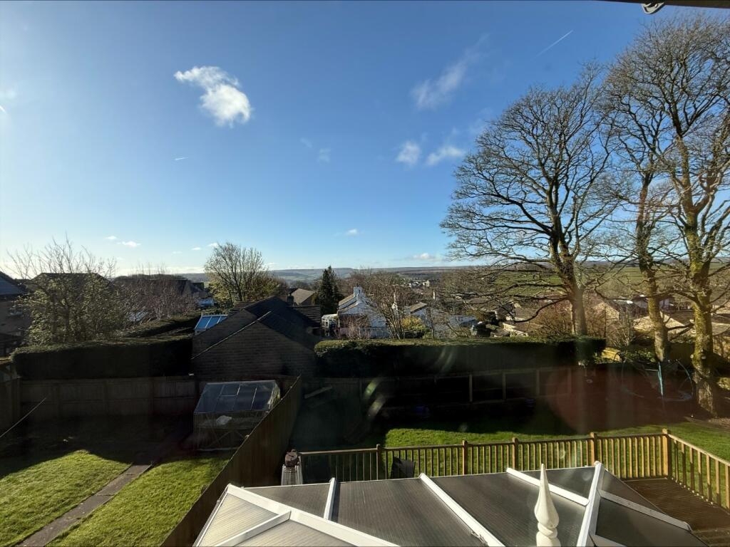 Additional image 18 of Farley Crescent, Oakworth, BD22