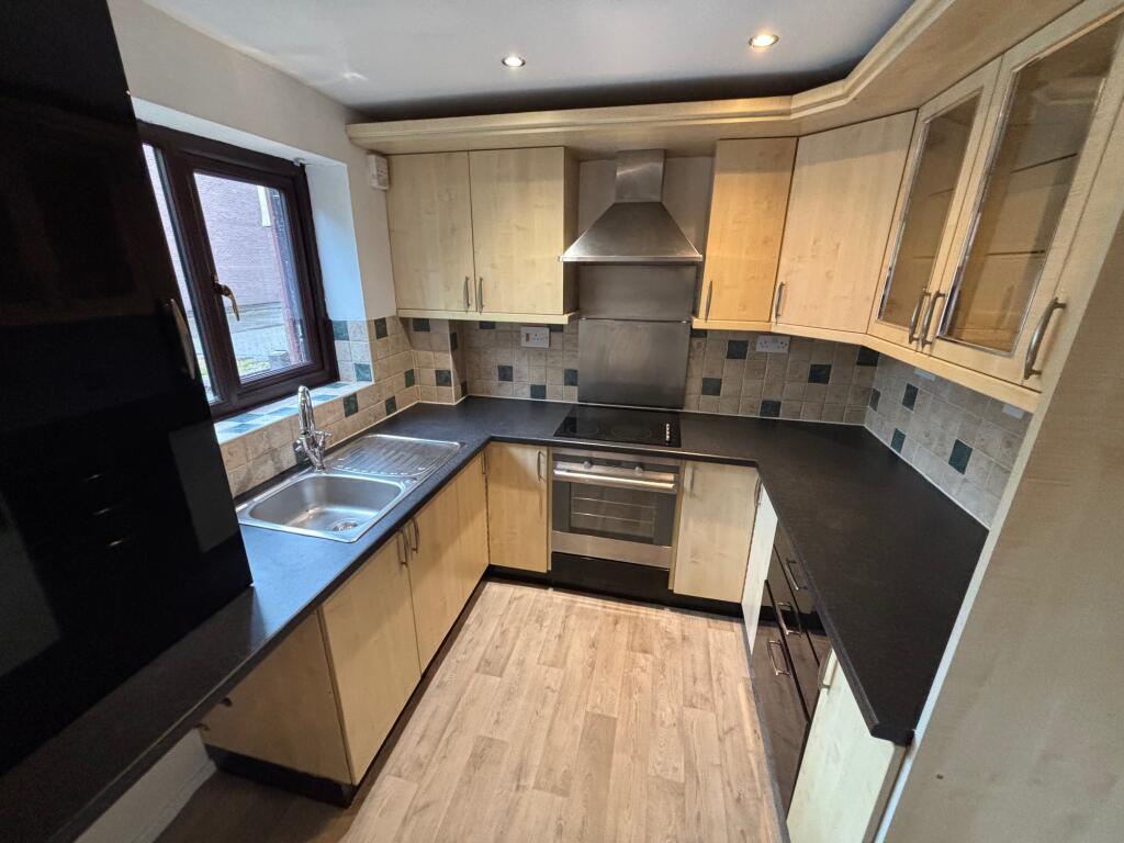 House in Newport, Christchurch, Caerleon - View 3