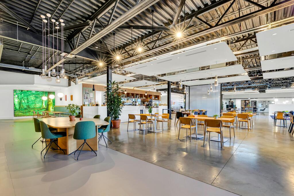 TheMaylandsBuilding5.jpg