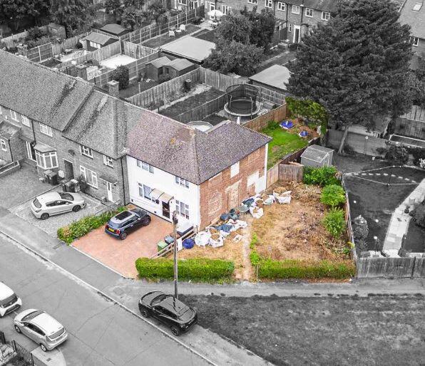 Main image of property: 10 Barton Way, Borehamwood, Hertfordshire, WD6 1PH