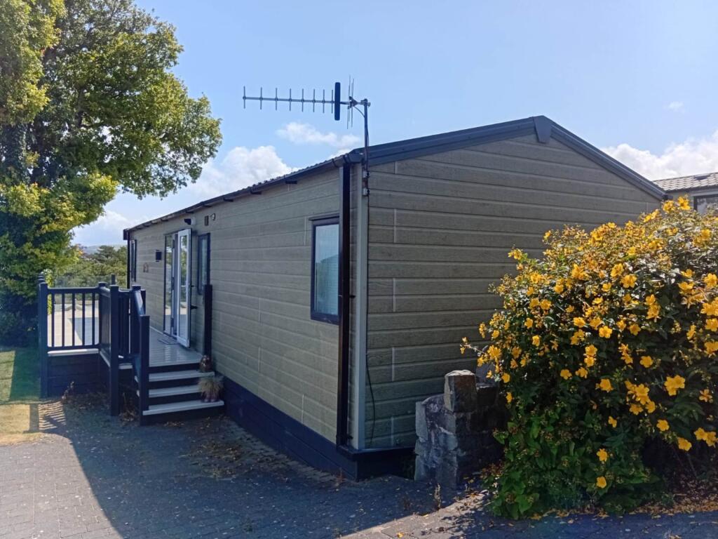 2-bed caravan on LEA - Carnaby Helmsley , Conwyy LL32 8HJ, £41,999