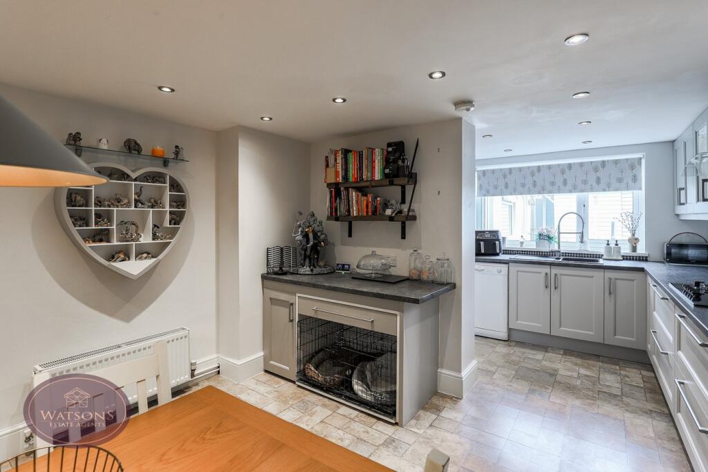 House in Ashfield, Selston - More