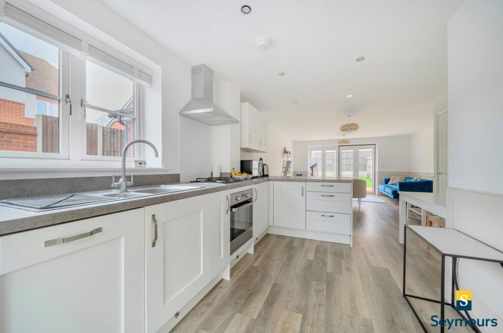 Deacon Way, Guildford, Surrey, GU3 photo 2