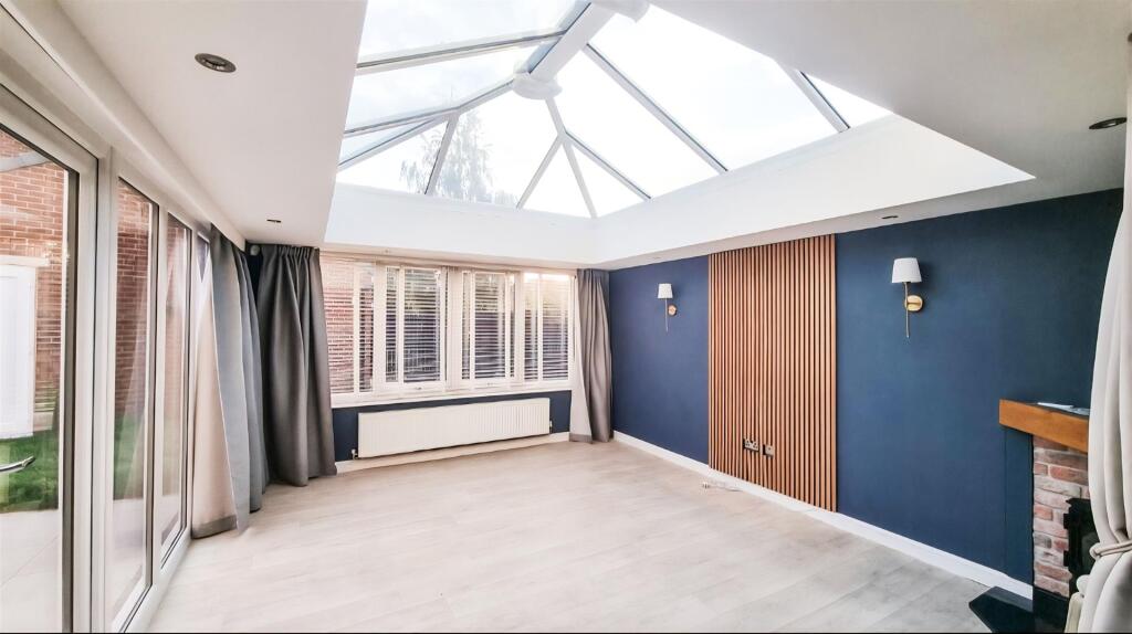 House in Doncaster, Cantley - View 5