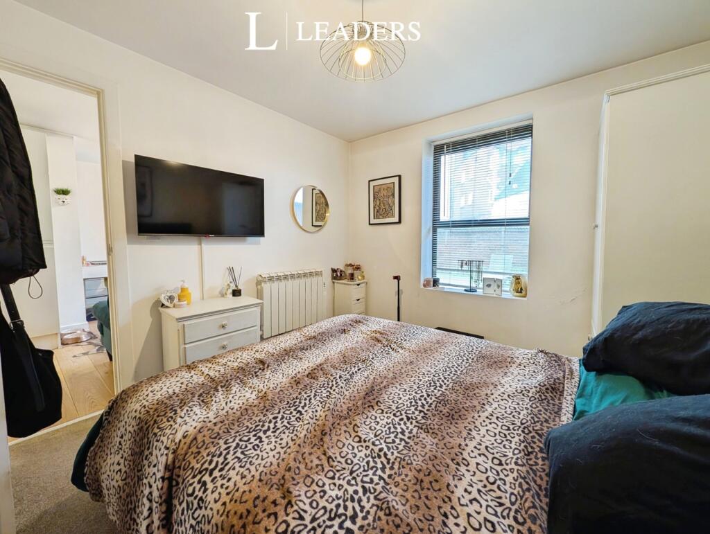 Apartment in Southampton, Bedford Place, The Polygon - View 5