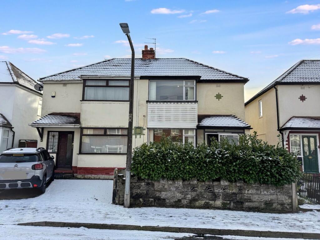 Main image of property: 18 Griffiths Road, West Bromwich, B71 2EH