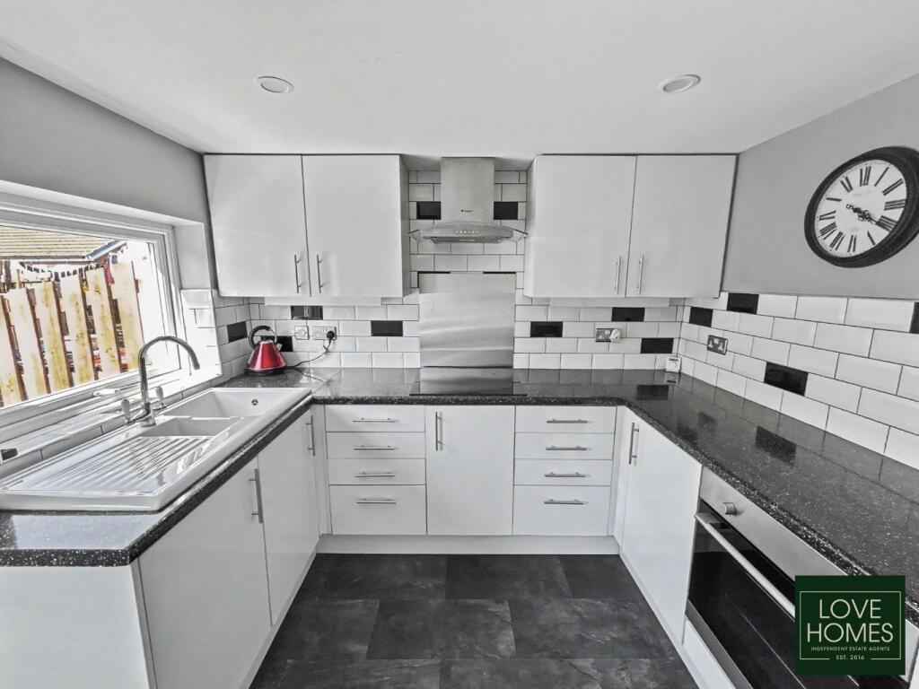 House in Wyre, Catterall - More
