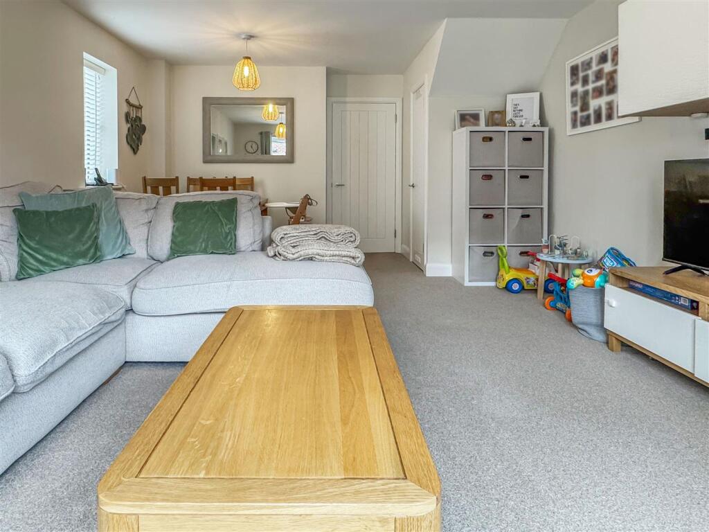 Kings Close, Yapton photo 3