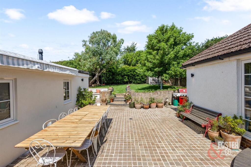 House in Brighton & Hove, Hove - View 4