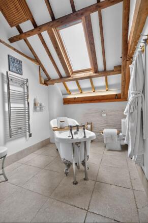 En-suite Eight