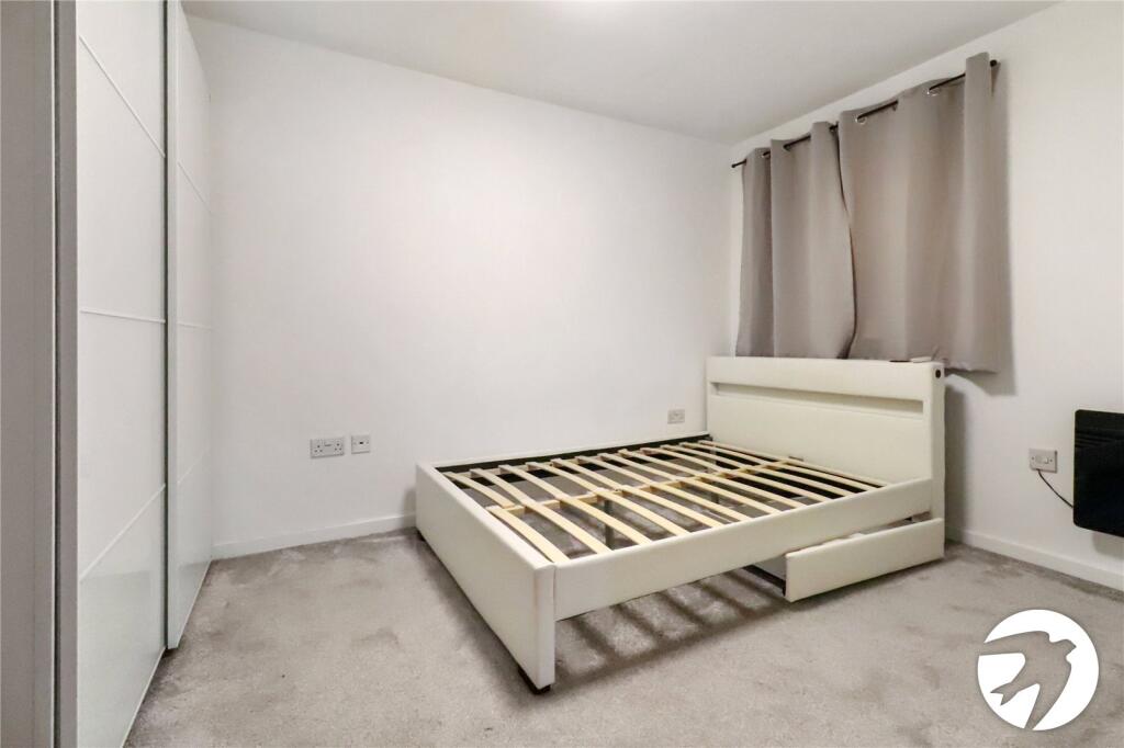 Apartment in London, Royal Borough of Greenwich - More