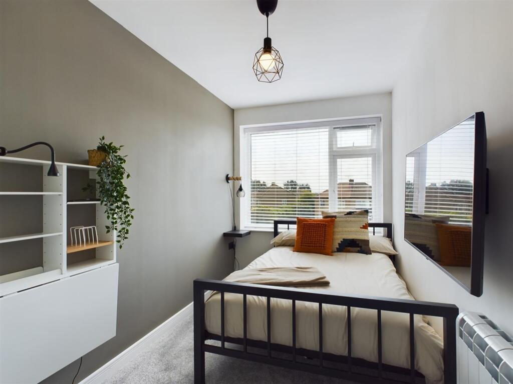 Main image of property: Gloucester Road, Patchway, Bristol