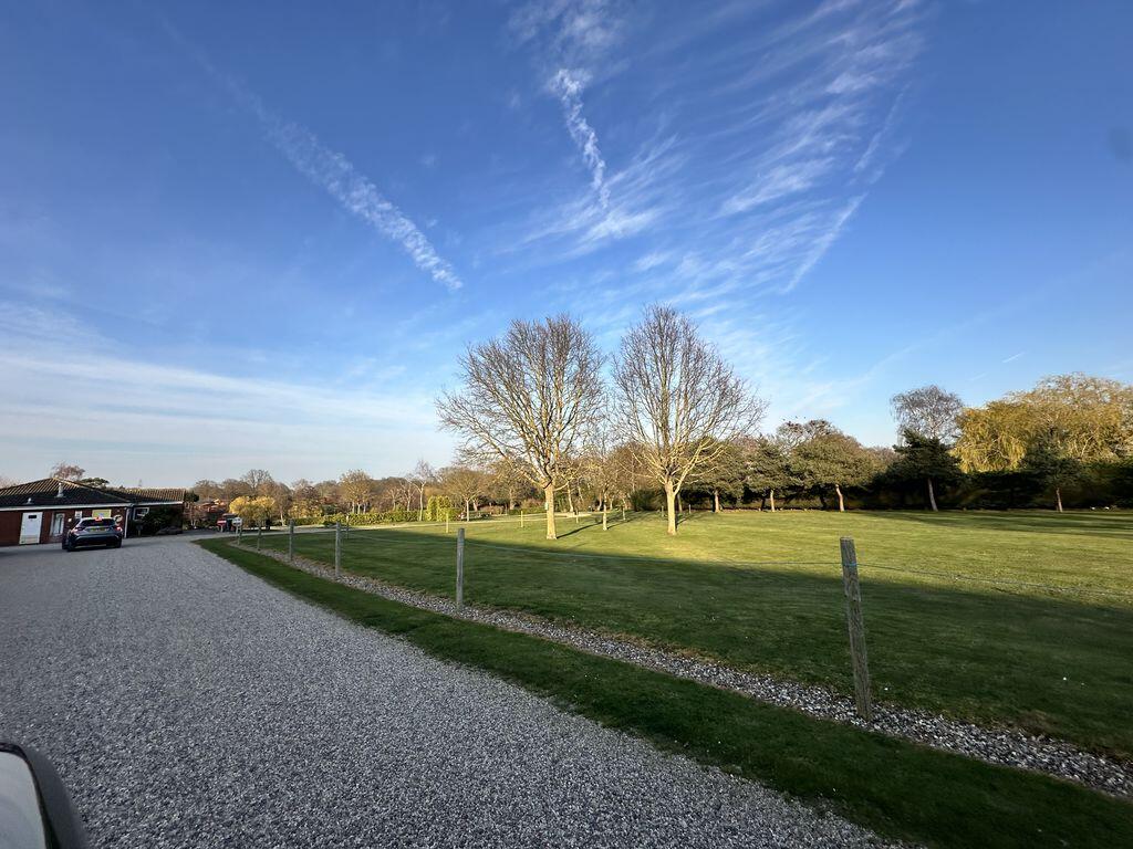 House in Tendring, Weeley - View 5