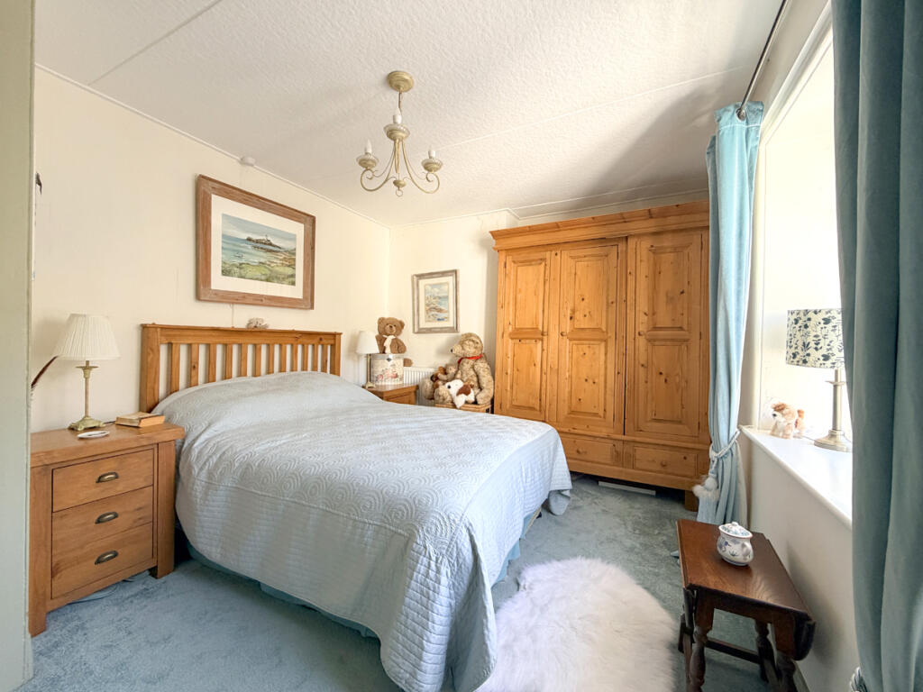 House in Truro - View 5