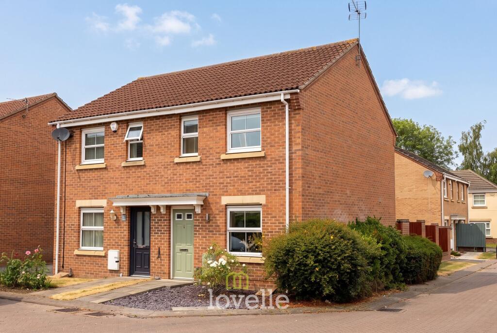 Main image of property: Pennistone Place, Scartho Top, DN33