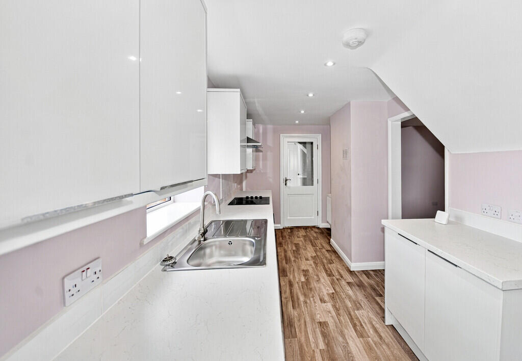 House in Tonbridge - View 2