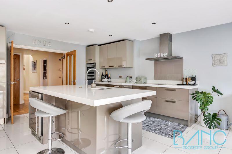 House in Enfield - View 5