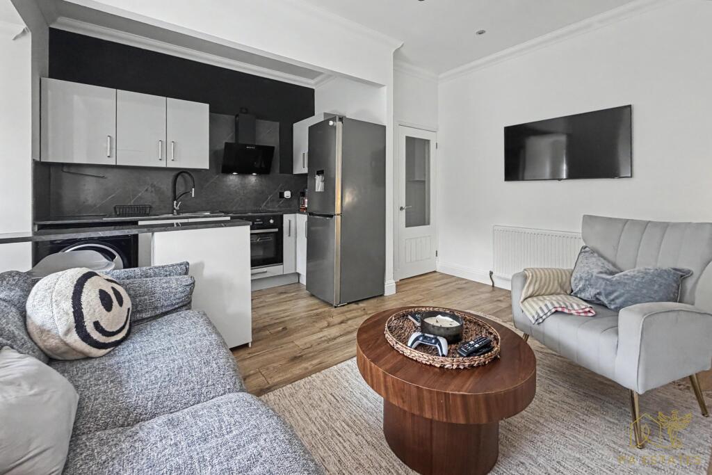 Apartment in Glasgow, South Lanarkshire - View 5