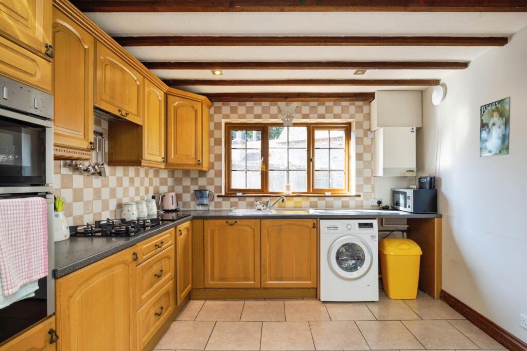 House in Tonbridge - View 5