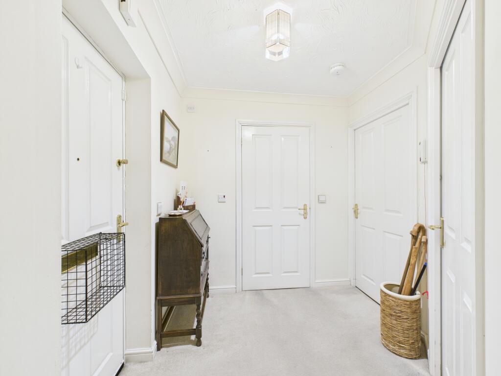 Apartment in Derby, West End, Little Chester - View 3