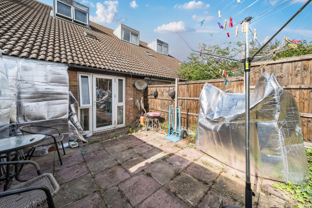 Main image of property: Barset Road, London