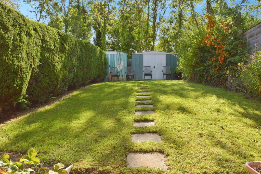 House in Milton Keynes, Abbey Hill - View 2