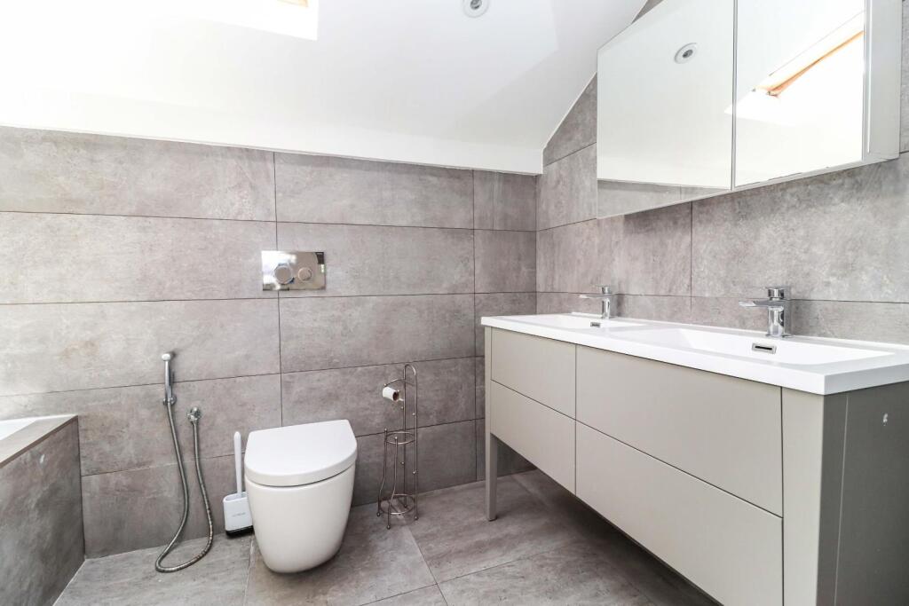 Additional image 23 of Hazel Road, Park Street, St. Albans