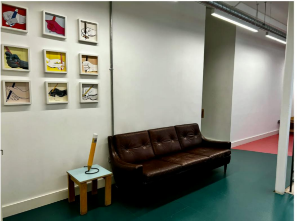 entrance breakout room-waiting area.png