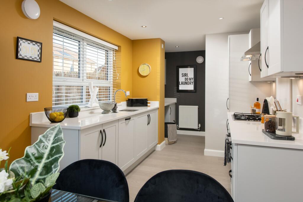 Hardwick Road, Pontefract, 
West Yorkshire,
 WF8 3SG photo 3