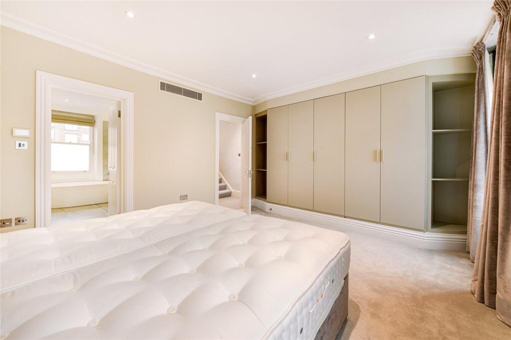 4 bedroom terraced house for rent