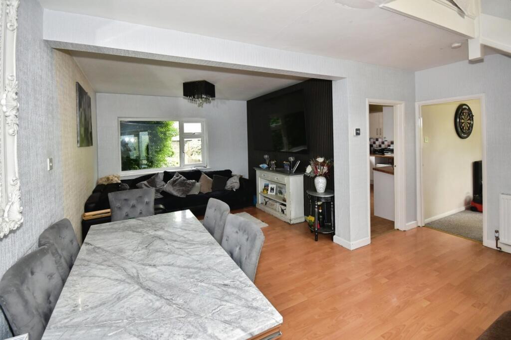 Main image of property: Home Farm Cottages, High Road, Chigwell