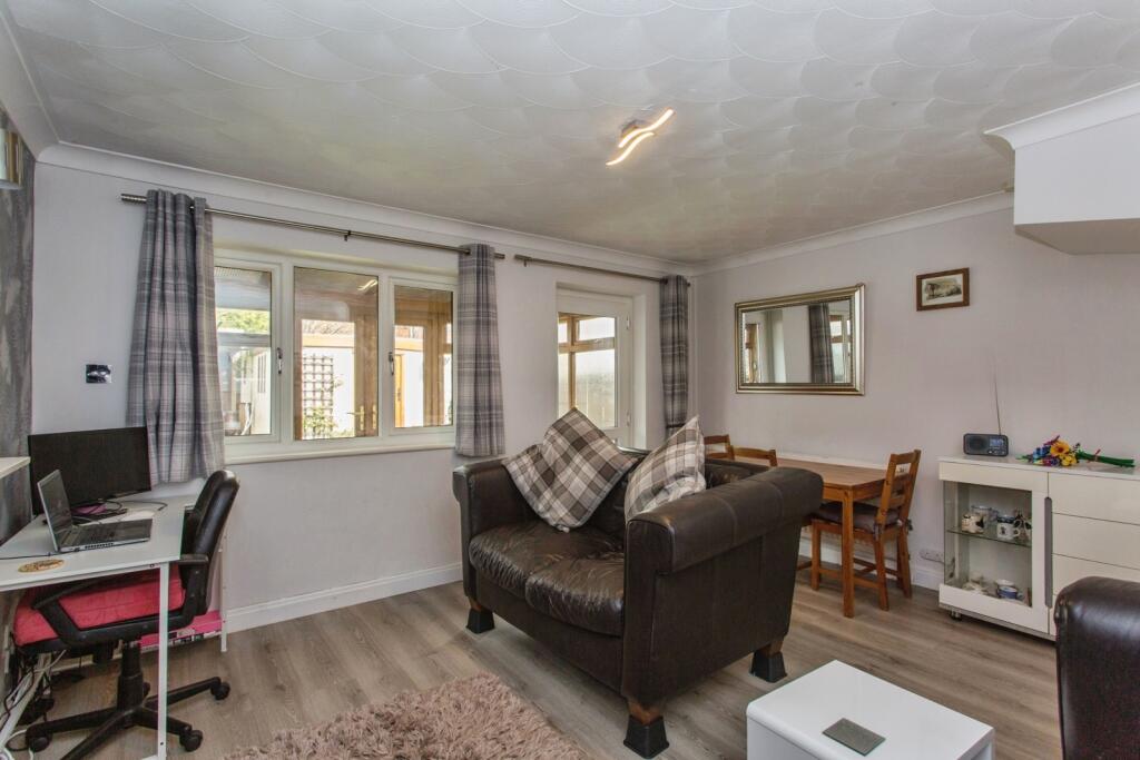 Lostock View, Lostock Hall, Preston, Lancashire, PR5 photo 5