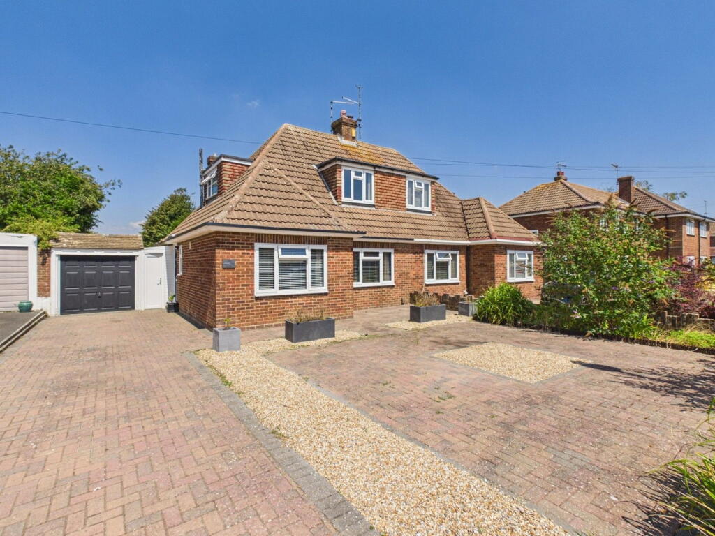 Main image of property: Bolsover Road, Worthing, BN13 1NT