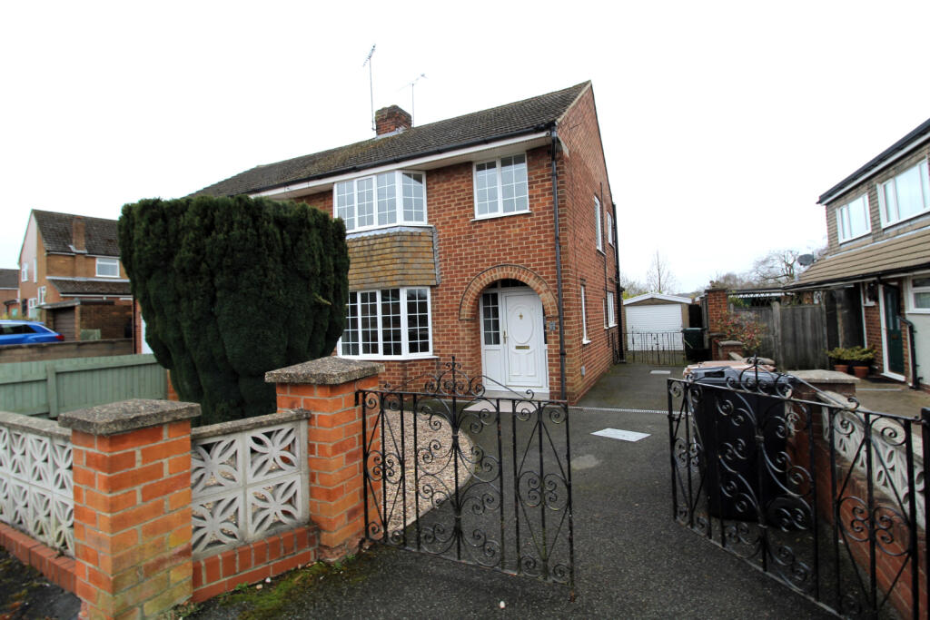 Main image of property: Hartshorne, DE11