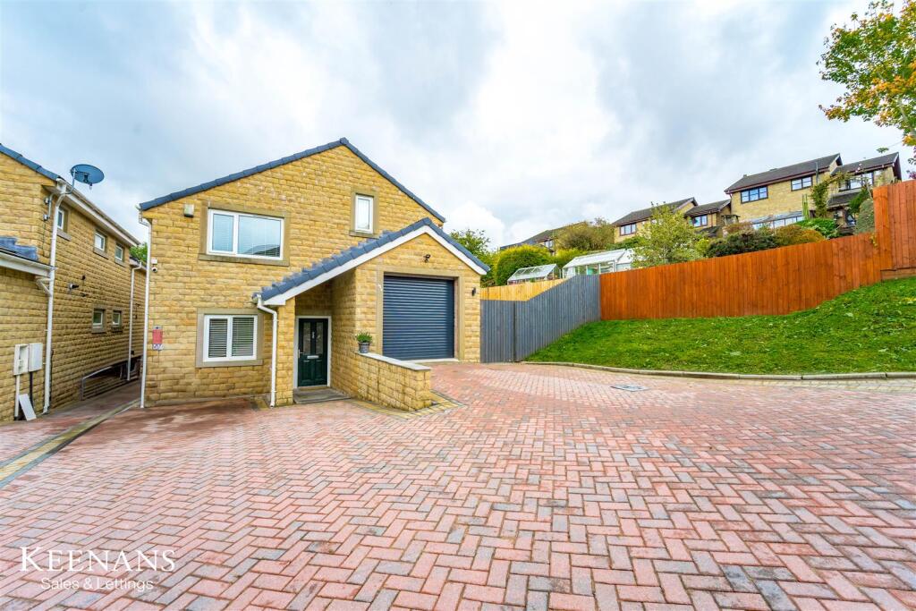 Main image of property: Cavendish Street, Barnoldswick