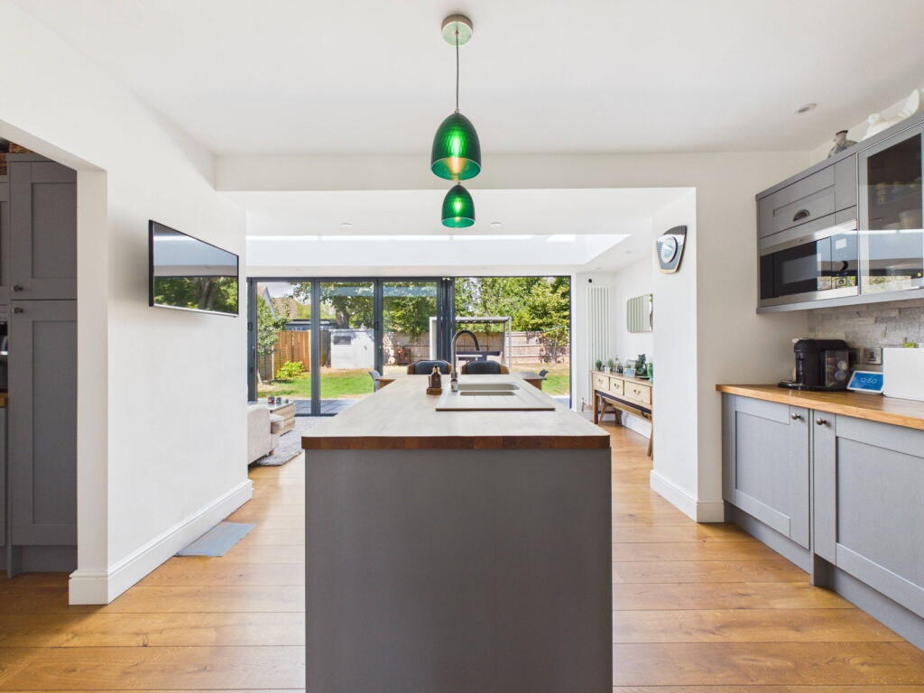 House in Brighton - View 5