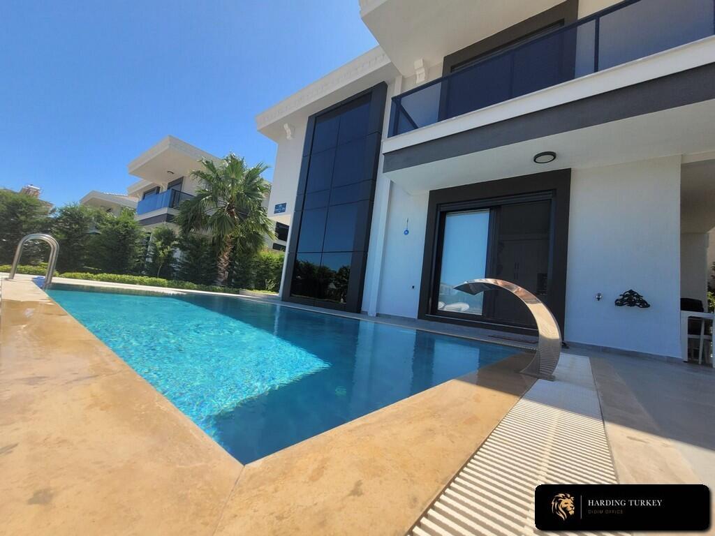 Main image of property: Altinkum, Didim, Aydin